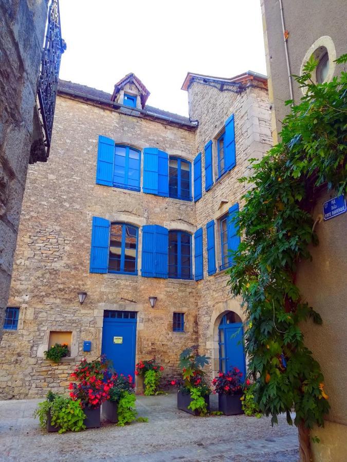 Villeneuve-dʼAveyron Gite La Maison Des Pelerins מראה חיצוני תמונה