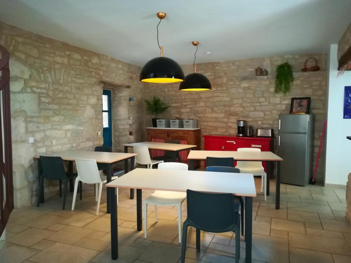 Villeneuve-dʼAveyron Gite La Maison Des Pelerins מראה חיצוני תמונה